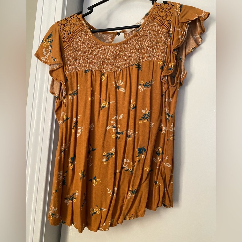 Kohls rewind brand L juniors shirt